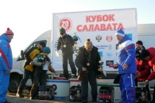 Победителями зимних трековых гонок на 'Кубок Салавата' стали Дмитрий Брагин и Олег Жаворонков